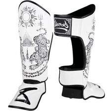 8 WEAPONS Shin Guards - Sak Yant Tigers white S, Size: S, Colour: Weiss