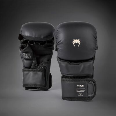 MMA sparring gloves Venum Impact Evo – Black – S, Size: S, Colour: Schwarz