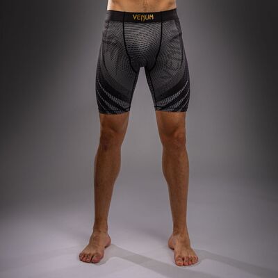Pantaloncini Vale Tudo Venum Galactic 3.0 Nero/Oro L, Taglia: L, Colore: Nero