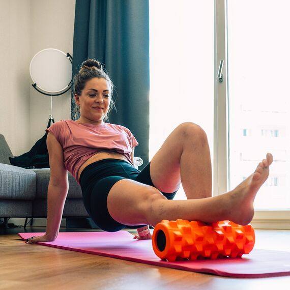 Foam Roller" spike massage roller 33cm | Black, 3 image