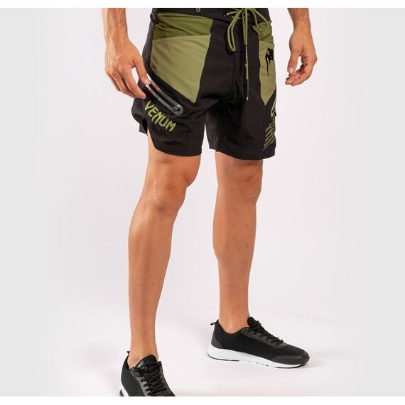 Short de bain Venum Cargo - Noir/Vert, 3 image