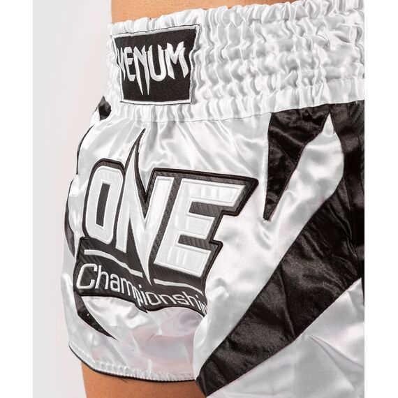 Venum x ONE FC Muay Thai Shorts - White/Black, Colore: Bianco , Size: L, 5 image