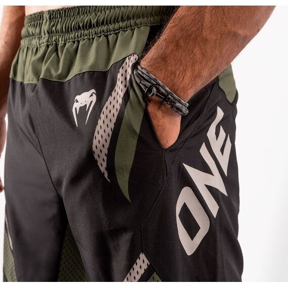 Short d'entrainement Venum ONE FC Impact  - Noir/Kaki, Couleur: Kaki, Taille ne pas utiliser: M, 6 image