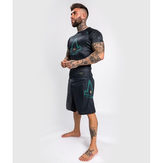 Venum Assassin's Creed Reloaded Rashguard - Short Sleeves - Black - XL, Size: XL, Colour: Schwarz, 3 image