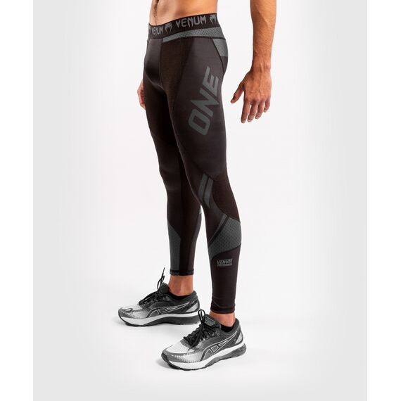 Venum ONE FC Impact Compression Tights - Black/Black, Colour: Schwarz, Size: L, 7 image