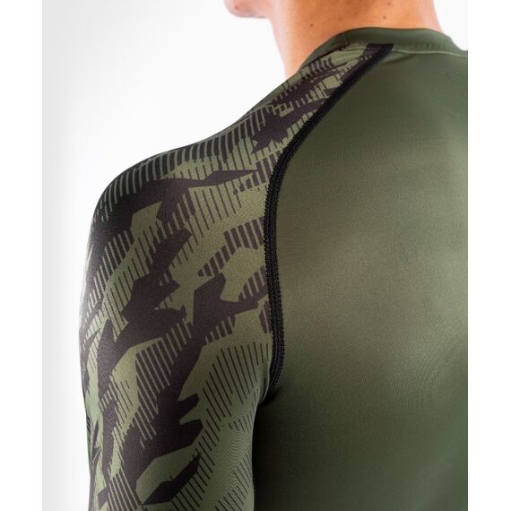 UFC Authentic Fight Week Men's Performance Long Sleeve Rashguard, Colour: Khaki, Size: S, 6 image