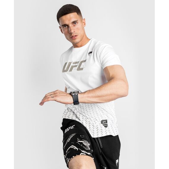 UFC Authentic Fight Week 2.0 T-Shirt - Short Sleeves, Size: L, Colour: Weiss