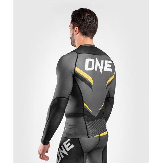 Venum ONE FC Impact Rashguard ong sleeves - Grey/Yellow, Colour: Grey, Size: M, 3 image