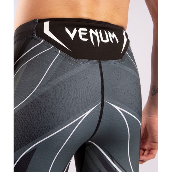 UFC Pro Line Men's Vale Tudo Shorts, Colour: Schwarz, Size: M, 2 image