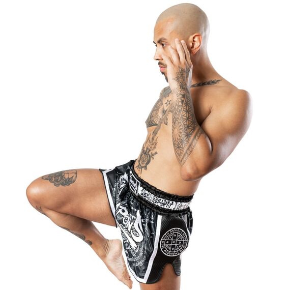 8 Weapons Muay Thai Shorts Carbon - Sak Yant Tigers, Colour: Schwarz, Size: XL, 8 image