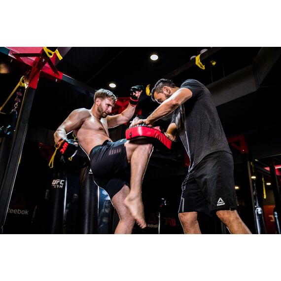 UFC Contender Muay Thai Schlagkissen – Pratzen, Farbe: Schwarz, 3 image