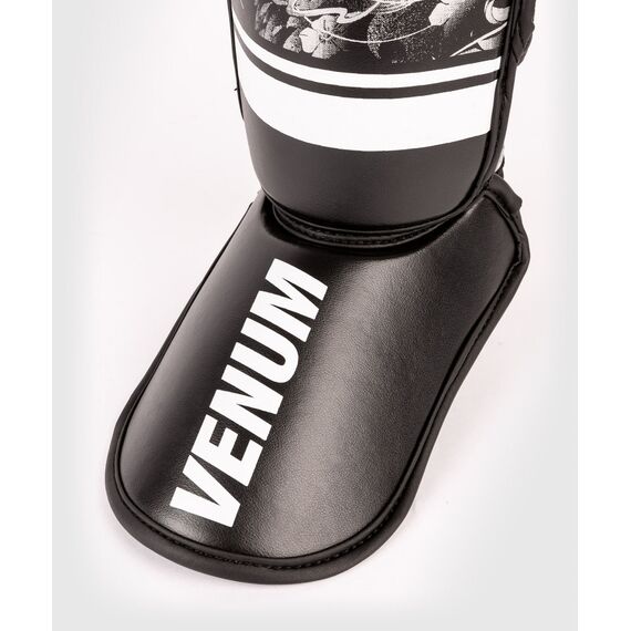 Venum YKZ21 Shin Guards - For Kids - Black/White - M, Colour: Schwarz, Size: M, 3 image