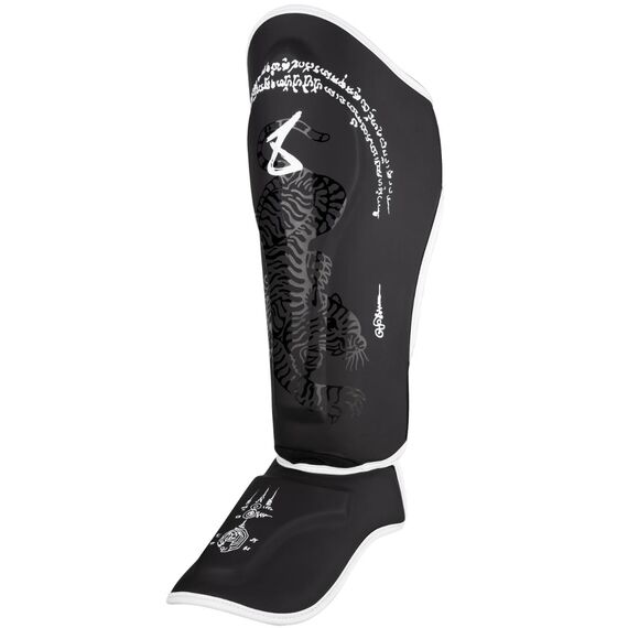 8 WEAPONS Shin Guards - Sak Yant Big Tiger black XL, Size: XL, Colour: Schwarz, 4 image
