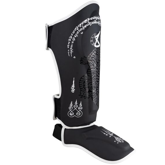 8 WEAPONS Shin Guards - Sak Yant Big Tiger black XL, Size: XL, Colour: Schwarz, 6 image