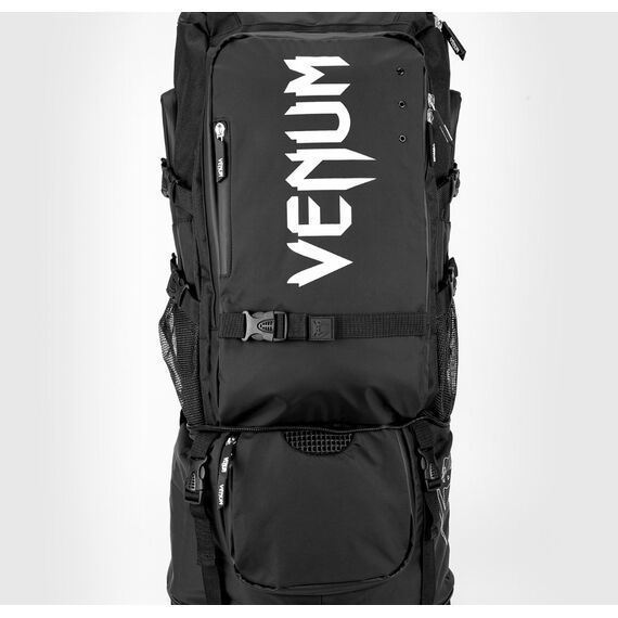 Venum Challenger Xtrem Evo BackPack - Black/White, Colore: Nero, Volume : 63 l