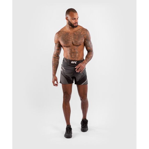 Fightshort  UFC Authentic Fight Night - Coupe Courte, Taille: L, Couleur: Noir, Taille ne pas utiliser: M, 2 image