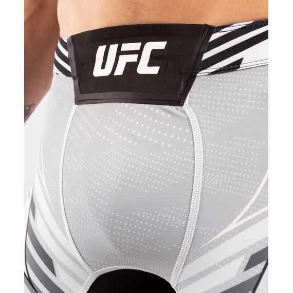 UFC Authentic Fight Night Men's Vale Tudo Shorts - Long Fit, Size: M, Colour: Weiss, Size: M, 4 image