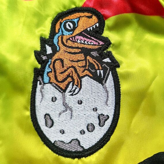 8 WEAPONS Muay Thai Shorts Jurassic Grün/Rot XL, Bekleidungsgrösse: XL, Farbe: Rot, 9 image