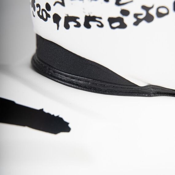 8 WEAPONS Shin Guards - Sak Yant Tigers white M, Size: M, Colour: Weiss, 4 image