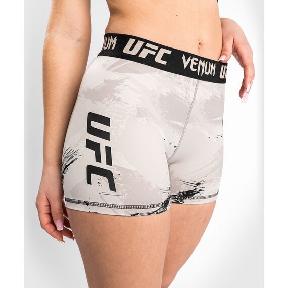 UFC Authentic Fight Week 2.0 Vale Tudo Short - For Women, Taglia: M, Colore: Bianco 