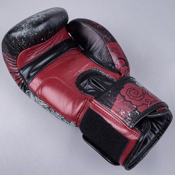 Boxhandschuhe 8 WEAPONS Hanuman Yant – Schwarz/Rot – 10 oz, Farbe: Schwarz, OZ: 10oz, 11 image