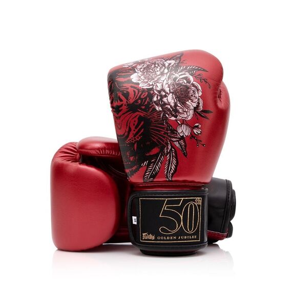 Fairtex Golden Jubilee – Jubiläumshandschuhe in Sammlerbox, Farbe: Rot, OZ: 16oz