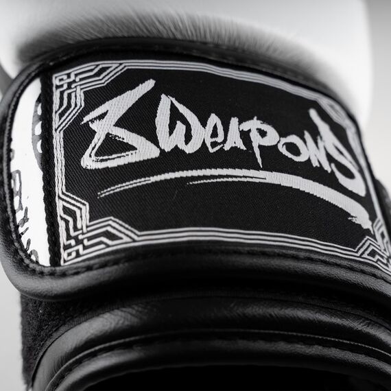 Boxing Gloves 8 WEAPONS – White – 10 Oz – Sak Yant Tigers, Colour: Weiss, OZ: 10oz, 4 image