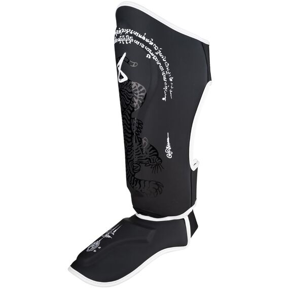 8 WEAPONS Shin Guards - Sak Yant Big Tiger black S, Size: S, Colour: Schwarz, 7 image