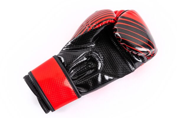 UHK-75767-UFC Performance Rush Boxing Glove Kids