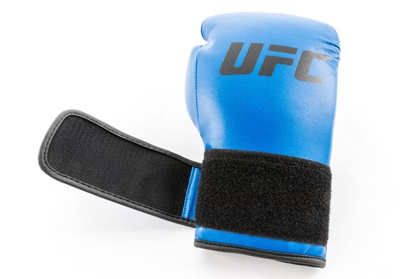 UHK-75035-UFC PRO Boxing Training Gloves