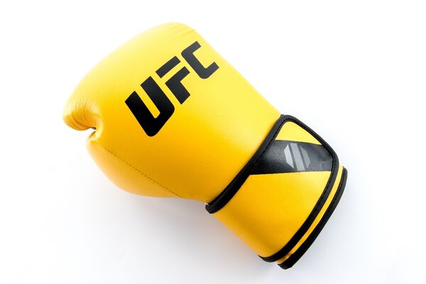 UHK-75041-UFC PRO Boxing Training Gloves