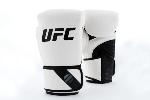 UHK-75120-UFC PRO Boxing Training Gloves