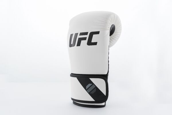 UHK-75121-UFC PRO Boxing Training Gloves