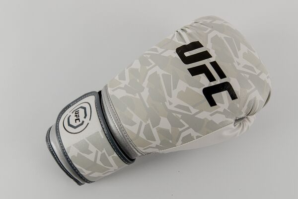 UHK-75667-UFC Octagon Camo Boxing Gloves