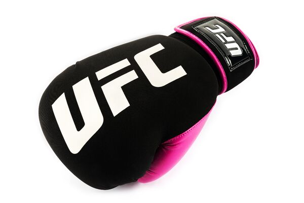 UHK-75019-UFC PRO Washable Boxing Gloves