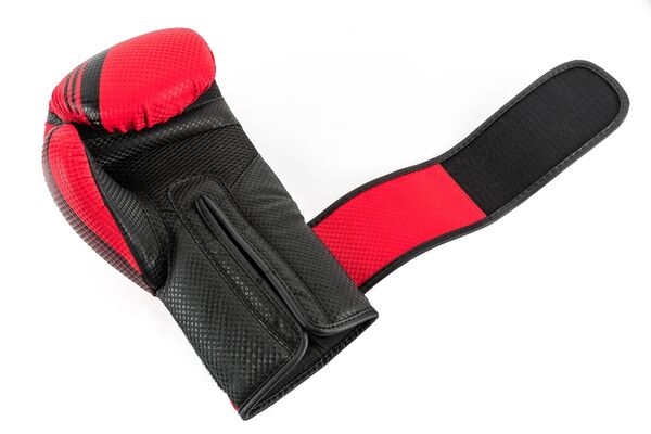 UPR-75475-UFC PRO Performance Rush Training Gloves