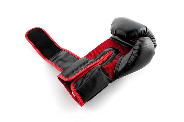 UHK-69680-UFC Muay Thai Style Training Gloves