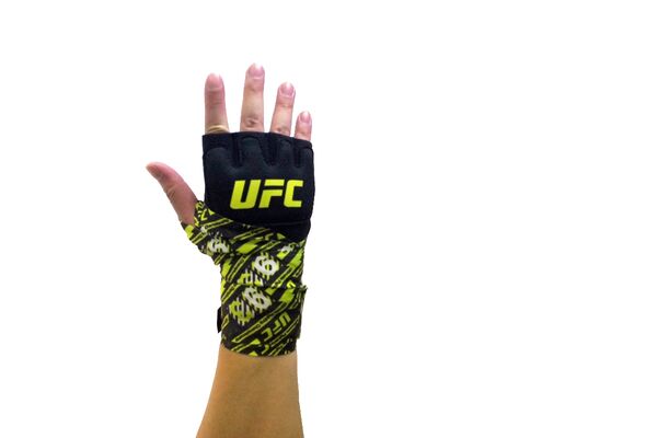 UHK-75690-UFC Gel Glove Wraps