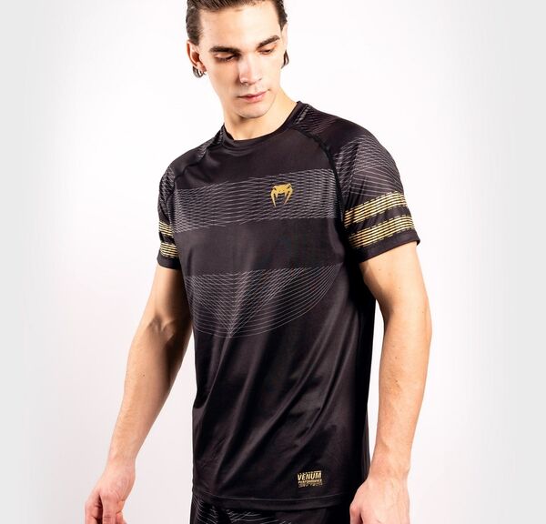 VE-03514-126-L-Venum Club 182 Dry Tech T-shirt - Black/Gold