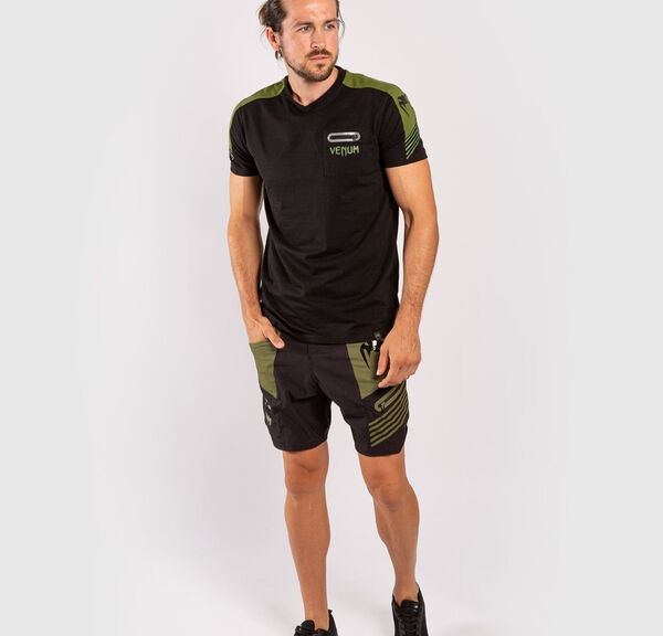 VE-03757-539-M-Venum Cargo T-shirt - Black/Green