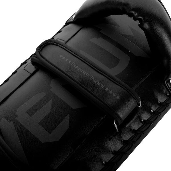 VE-1120-114-Venum Giant Kick Pads - Black/Black (Pair)