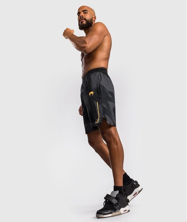 VE-04676-126-M-Venum Razor Training Shorts - Black/Gold - M