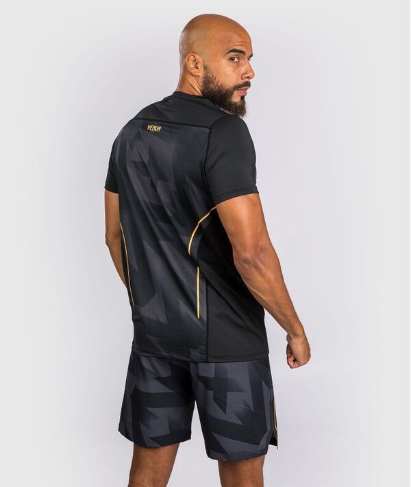 VE-04669-126-S-Venum Razor Dry Tech T-Shirt - Black/Gold - S