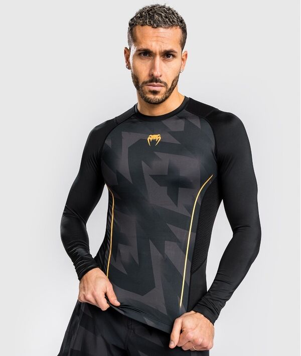 VE-04672-126-S-Venum Razor Rashguard Long Sleeves - Black/Gold - S