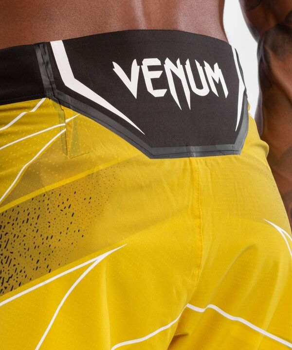 VNMUFC-00001-006-M-UFC Authentic Fight Night Men's Shorts - Short Fit