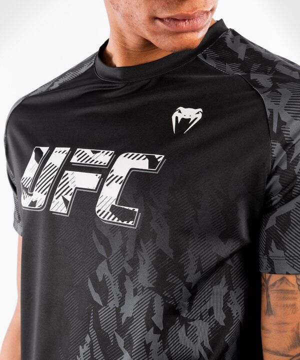VNMUFC-00043-001-XL-UFC Authentic Fight Week Men's Performance Short Sleeve T-shirt
