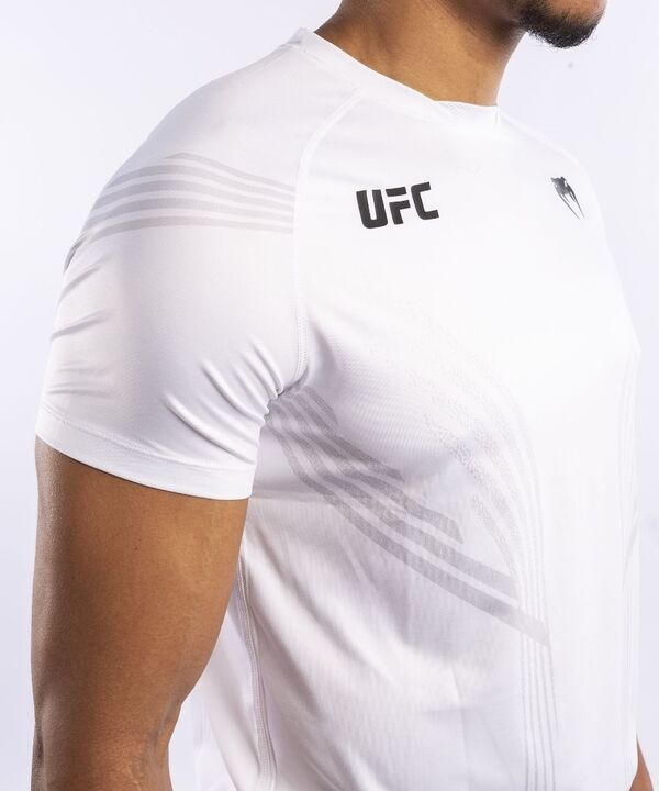 VNMUFC-00059-002-XL-UFC Pro Line Men's Jersey