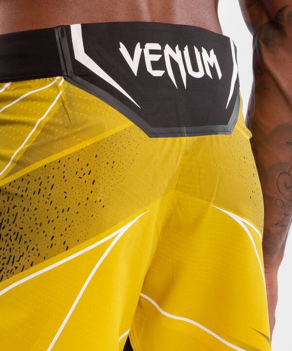 VNMUFC-00002-006-XL-UFC Authentic Fight Night Men's Shorts - Long Fit