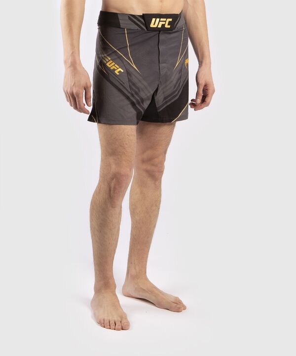 VNMUFC-00061-126-XL-UFC Pro Line Men's Shorts