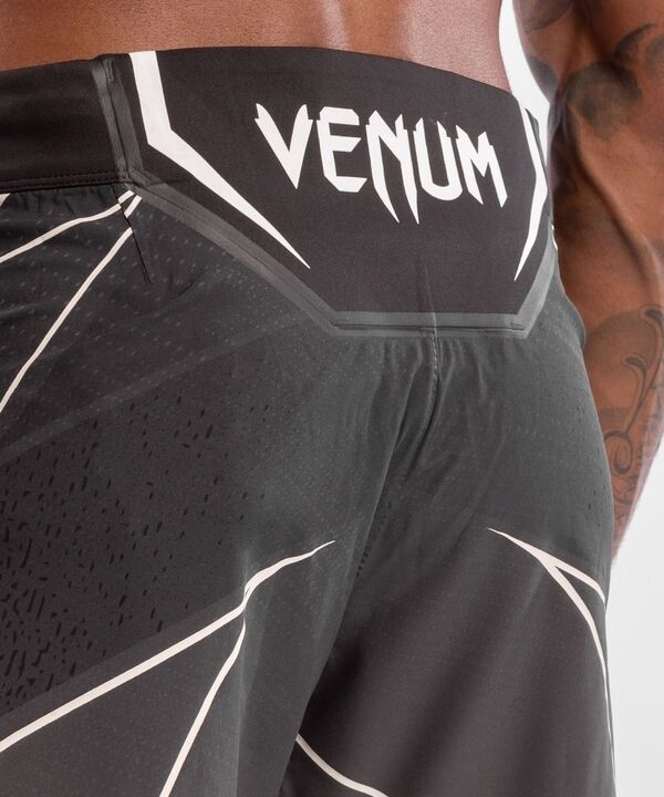VNMUFC-00002-001-M-UFC Authentic Fight Night Men's Shorts - Long Fit